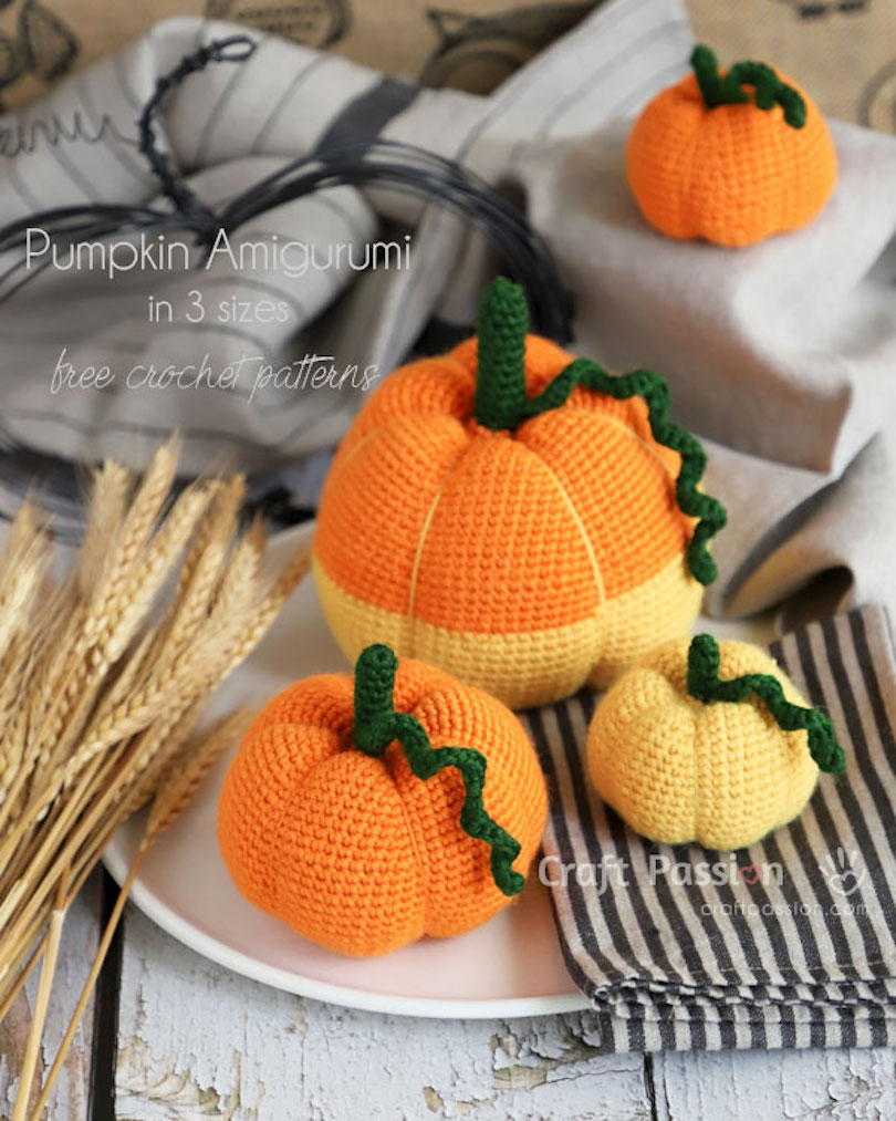 Big Crocheted Pumpkins
