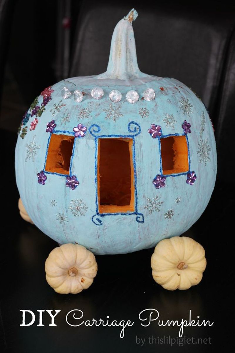 carriage pumpkin carving halloween 