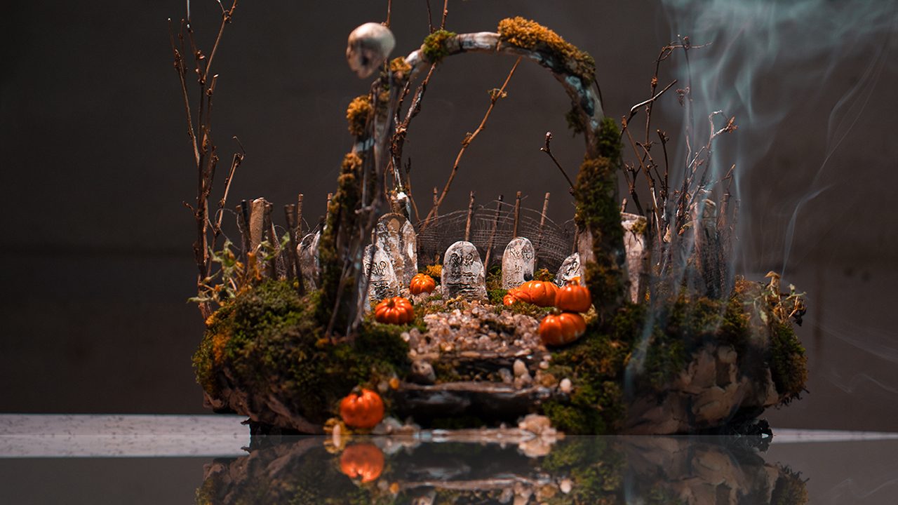 Miniature Graveyard halloween decor 
