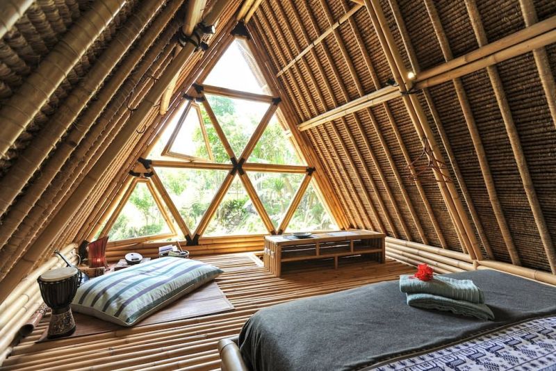 Eco-friendly bamboo cottage in Selat, Bali