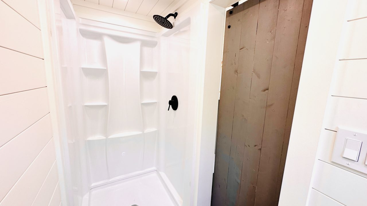 Genesis Tiny House - Bathroom 1