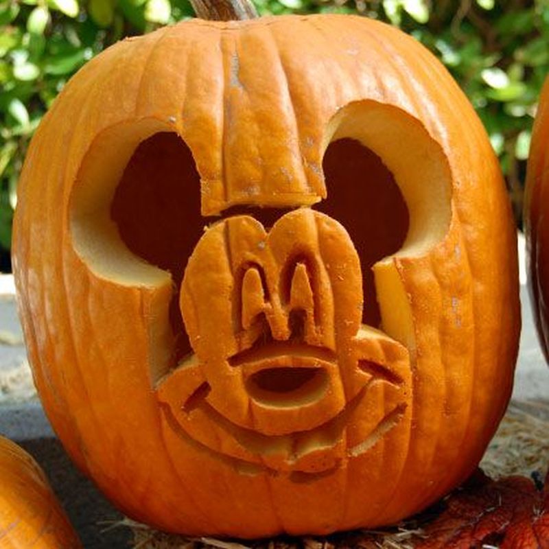 Mickey Mouse Pumpkin carving pattern halloween 
