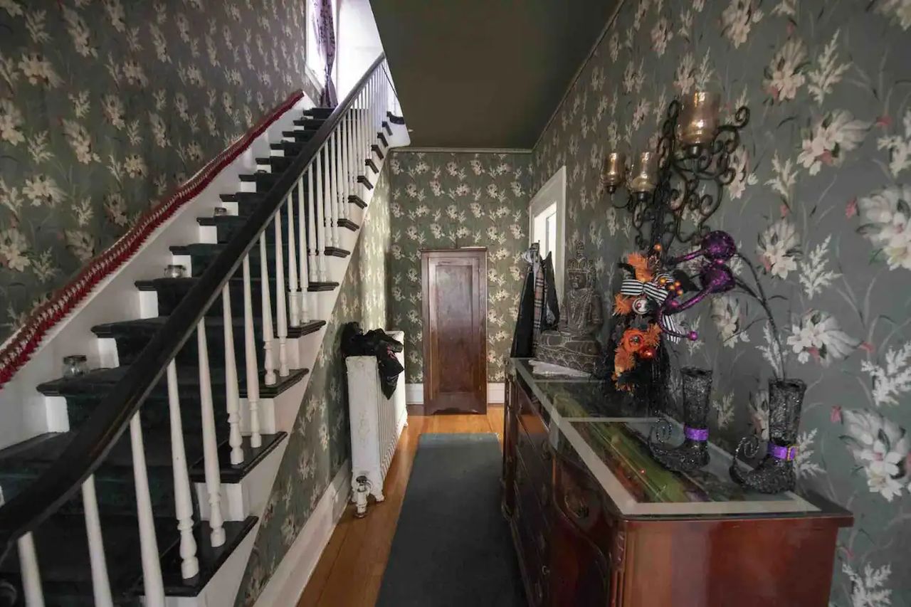 Private Spacious Oasis_Haunted Airbnbs to Book This Halloween in USA_1