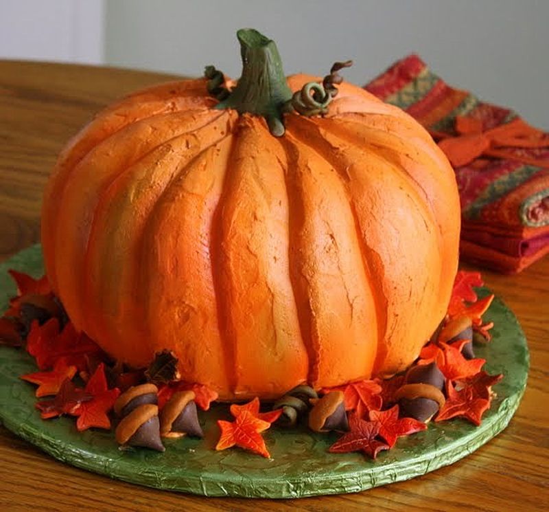Spooky Pumpkin Cakes
