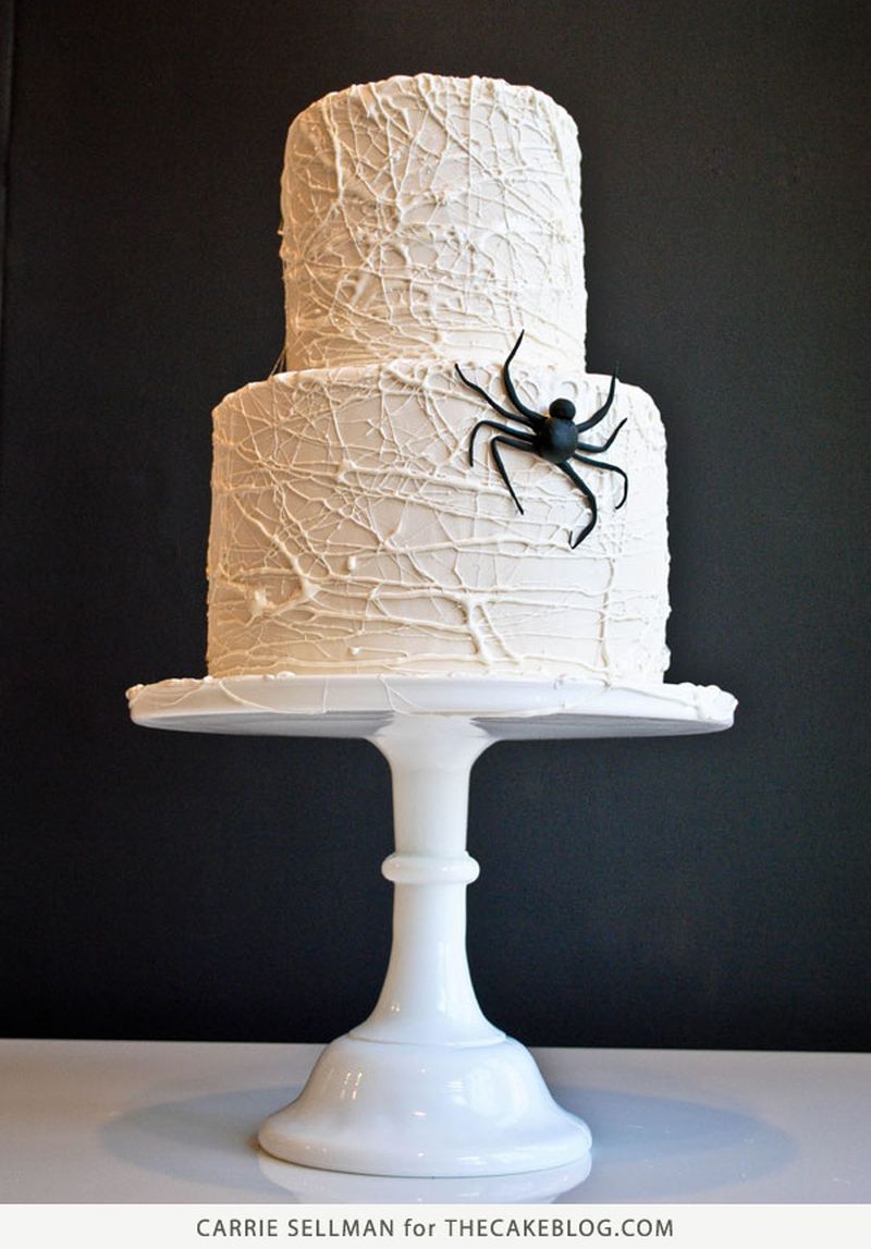 Spider cake for Halloween 