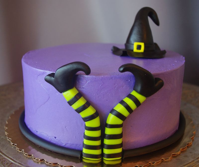 Witch cake for Halloween 